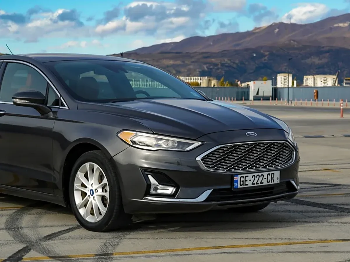 FORD Fusion 2