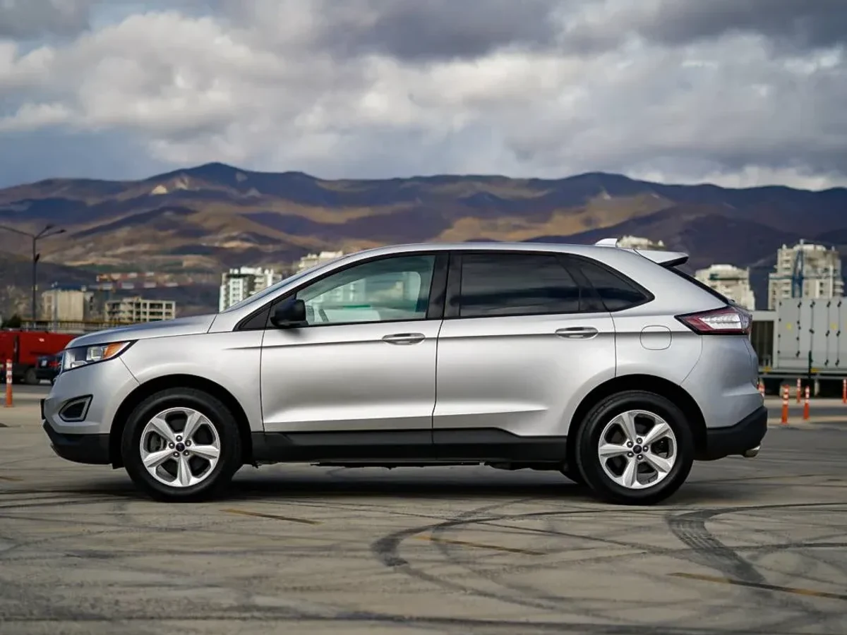 FORD Edge 6