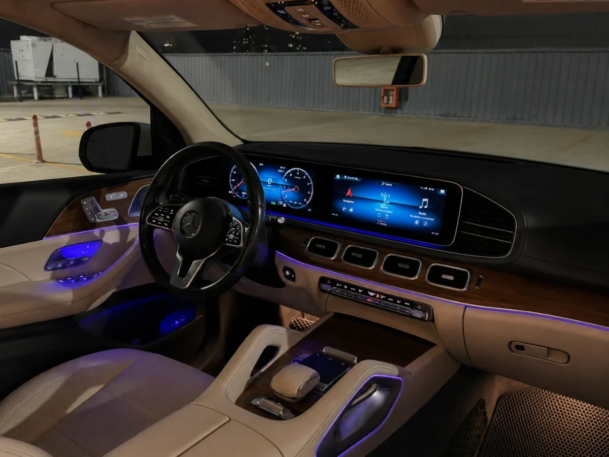 MERCEDES-BENZ GLS 2