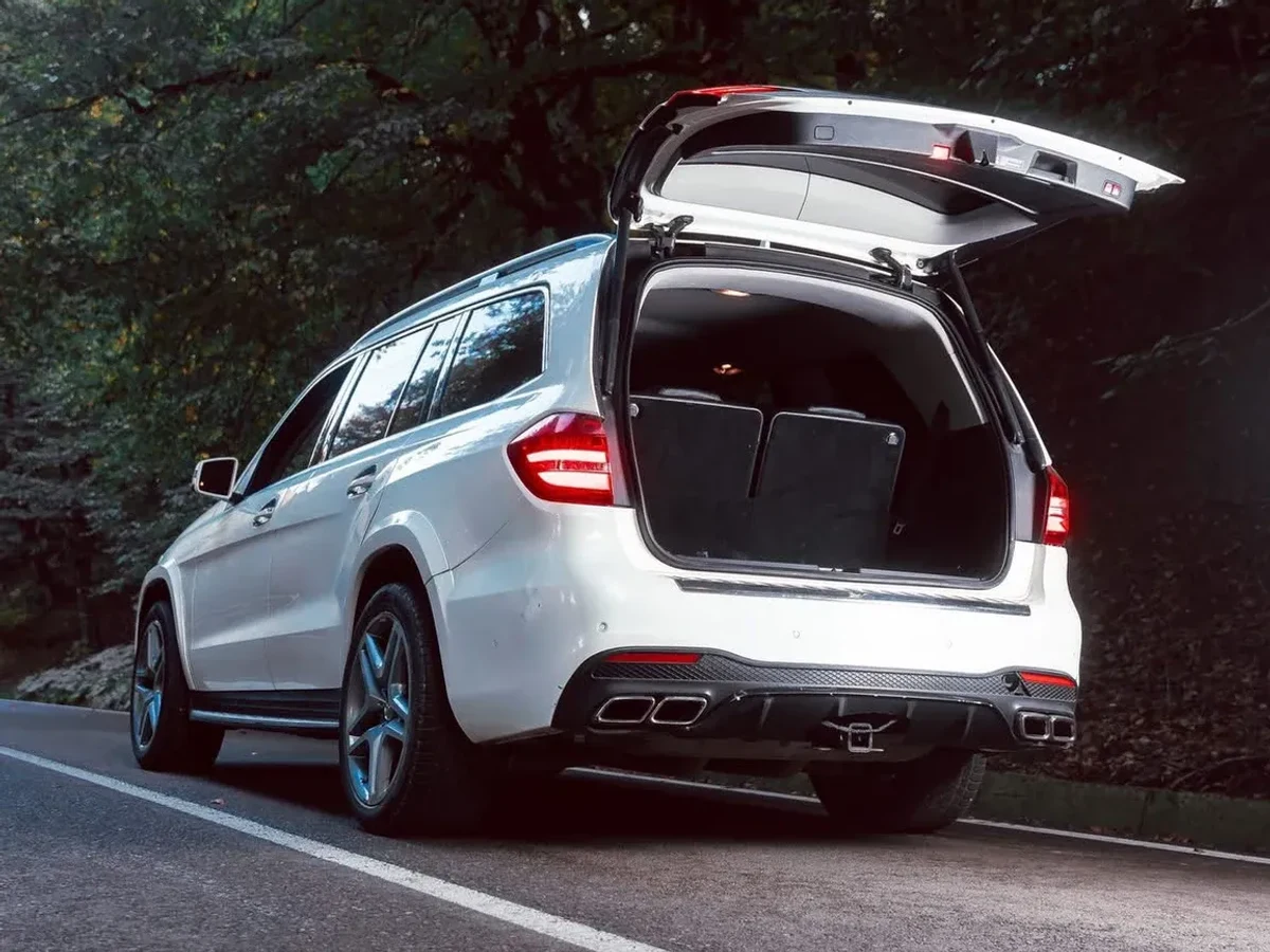 MERCEDES-BENZ GLS 550 3