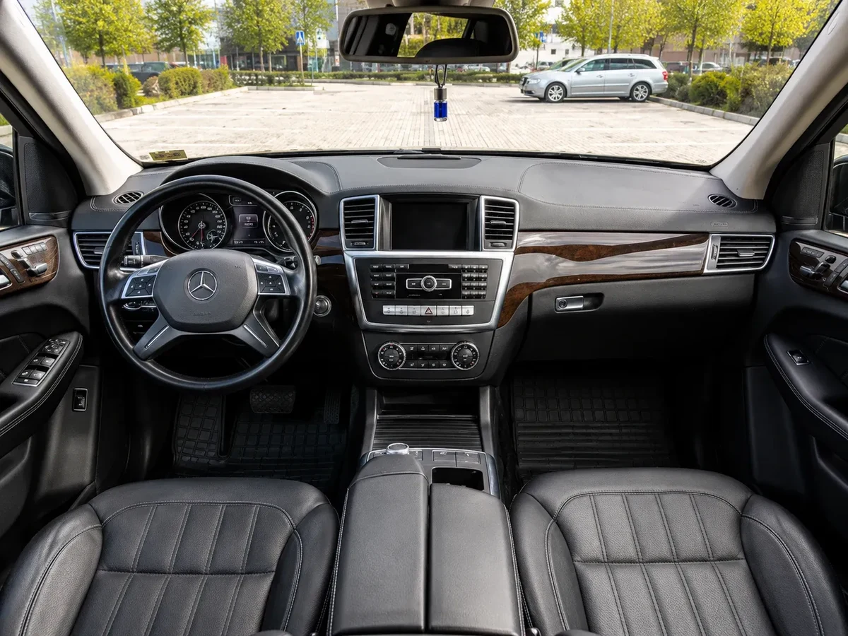 MERCEDES-BENZ GL 450 4MATIC  3