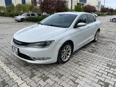 CHRYSLER 200