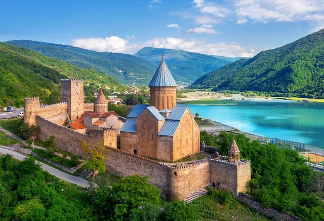 Ananuri Fortress, Georgia: Guide & How to Get There