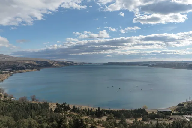 The Tbilisi Sea from the viewing platform by the Chronicle of Georgia