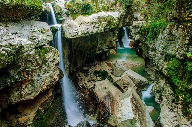 Martvili Canyon: full visit guide — routes, prices, tips