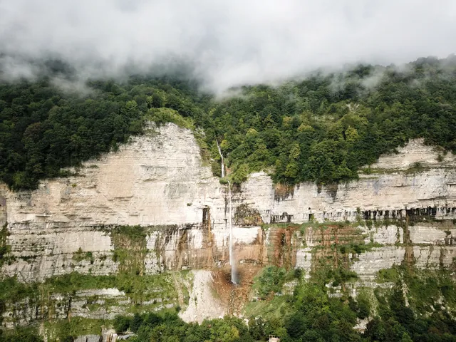 Kinchha Waterfall, Georgia: How to Get There, Prices & What to See Nearby