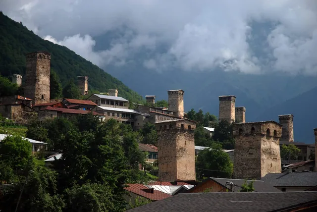 Mestia: how to get there by car and what to see