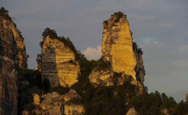 Sairme Pillars, Georgia: how to get there and the 3 km trail