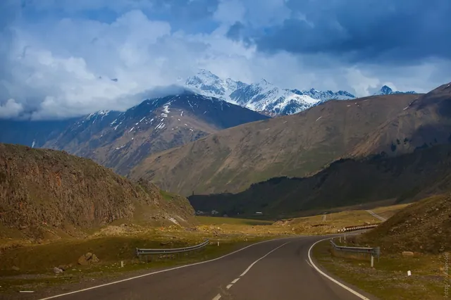 Where to Go in Georgia This Summer: 9 Road Trips by Car